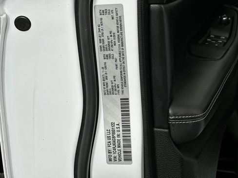 Used 2023 Jeep Grand Cherokee L Laredo image 12