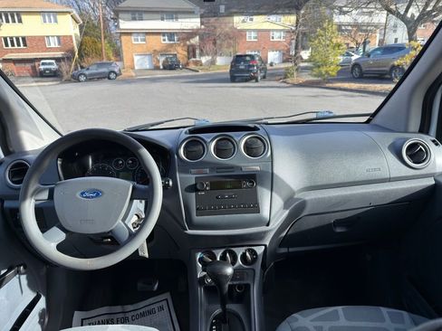 Used 2013 Ford Transit Connect XL image 24
