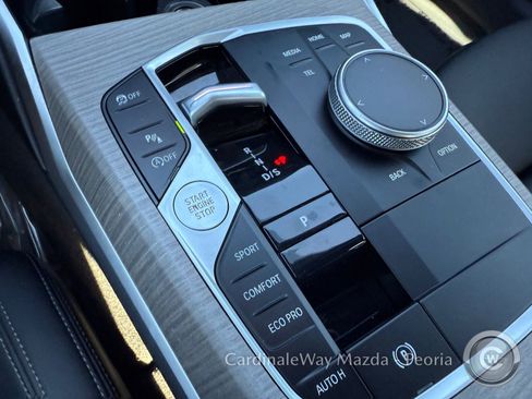 Used 2025 BMW 330i Sedan image 21