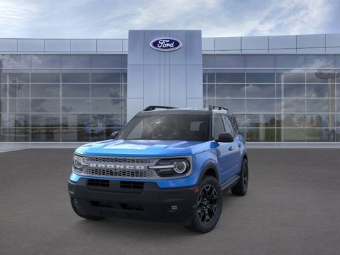 New 2025 Ford Bronco Sport Outer Banks image 2