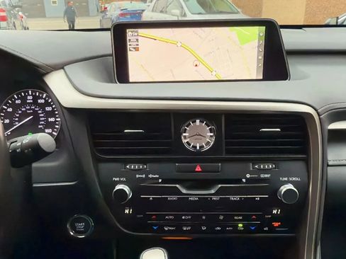 Used 2019 Lexus RX 350L AWD image 18