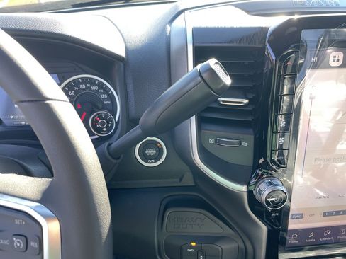 New 2026 RAM 5500 4x4 Regular Cab image 19