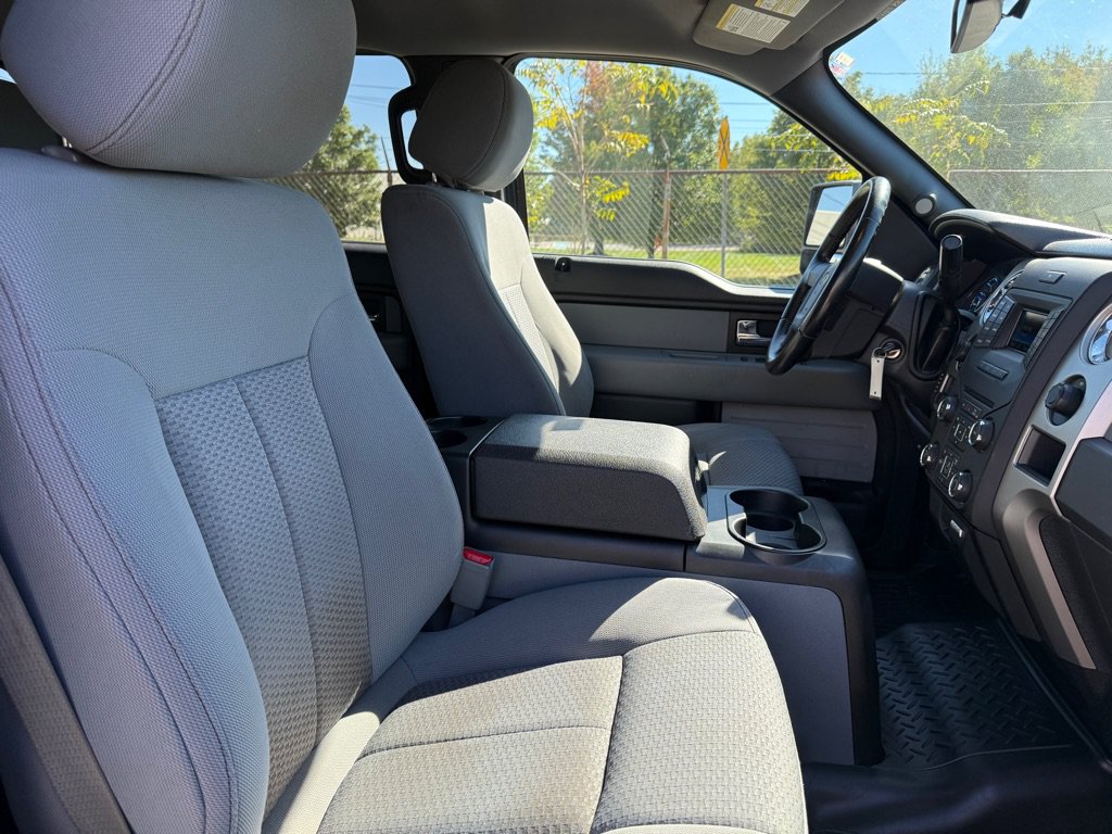 Used 2013 Ford F150 XLT w/ Luxury Equipment Group AWD/4WD image 9