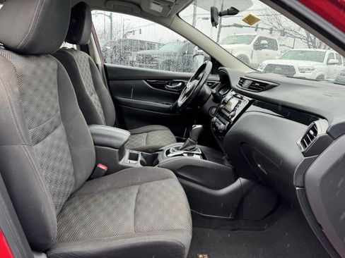 Used 2018 Nissan Rogue Sport SV w/ SV All-Weather Package image 36