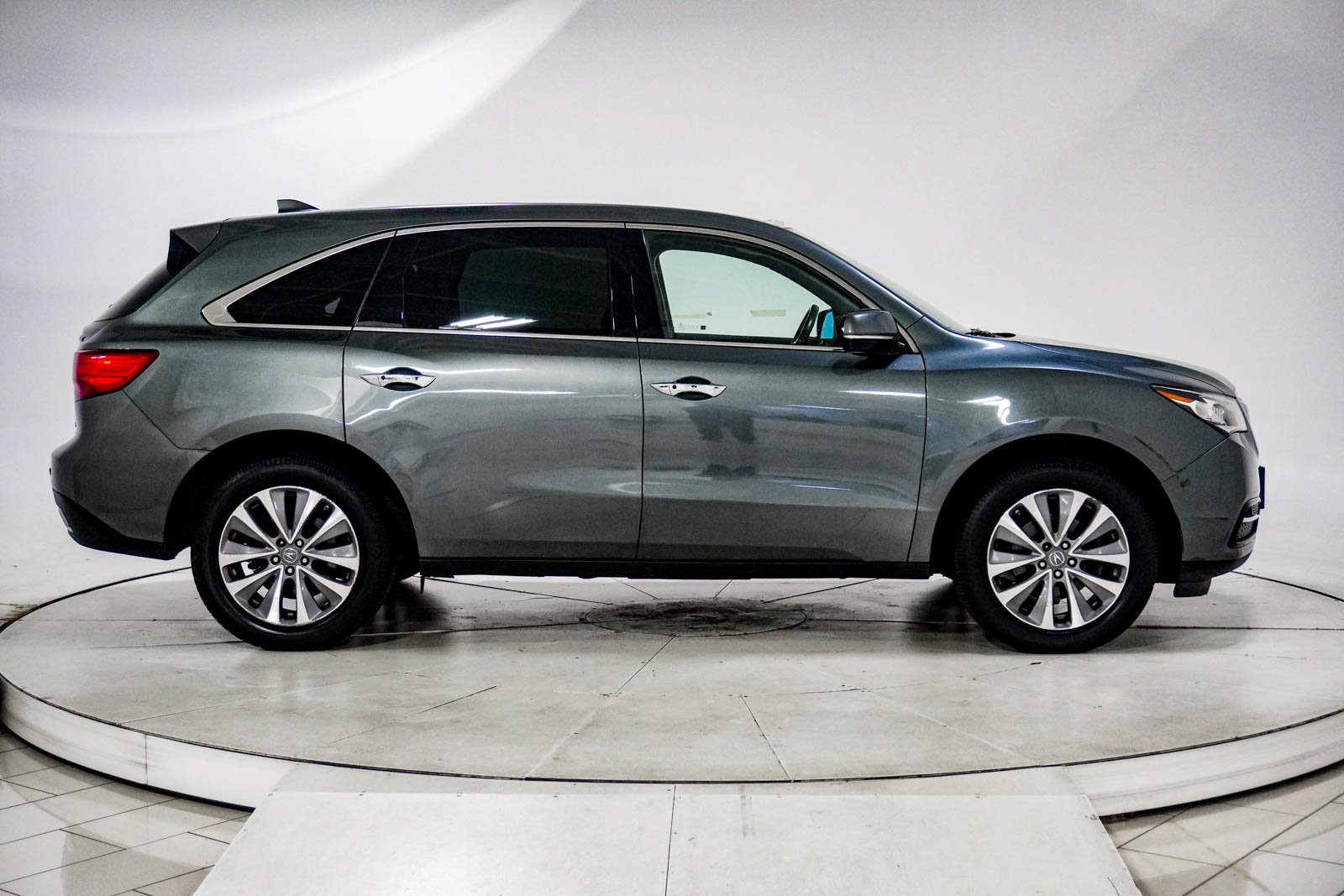 Used 2014 Acura MDX w/ Technology Package AWD/4WD image 13
