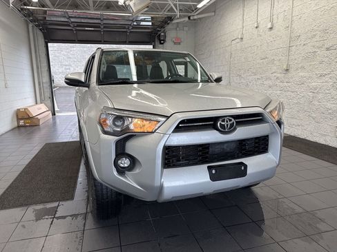 Certified 2024 Toyota 4Runner SR5 Premium AWD/4WD image 2
