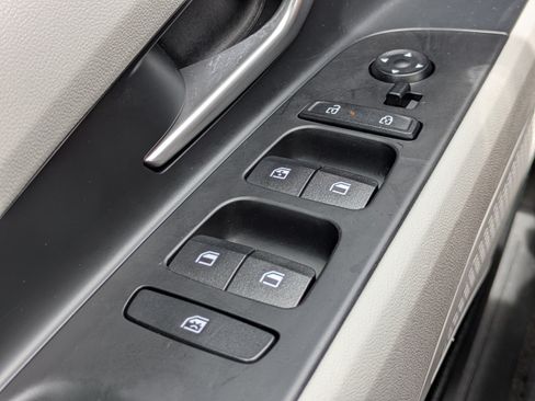 Certified 2024 Hyundai Elantra Limited FWD image 24