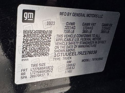 Used 2024 GMC Sierra 1500 AT4 w/ Technology Package image 33