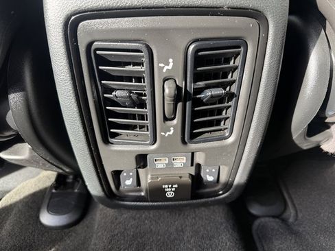 Used 2022 Dodge Durango R/T image 47