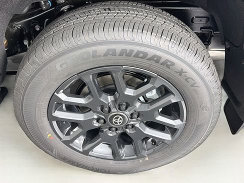 New 2026 Toyota Sequoia Platinum AWD/4WD image 31