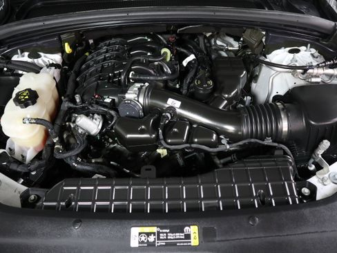 Certified 2021 Jeep Grand Cherokee L Limited w/ Luxury Tech Group II image 14