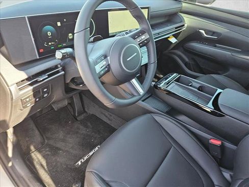 New 2025 Hyundai Tucson SEL image 10