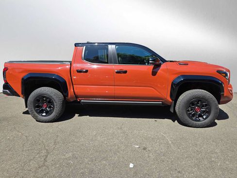 Used 2024 Toyota Tacoma TRD Pro AWD/4WD image 2