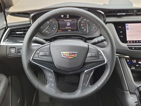 New 2026 Cadillac XT5 Premium Luxury w/ LPO, ONYX Package FWD image 10