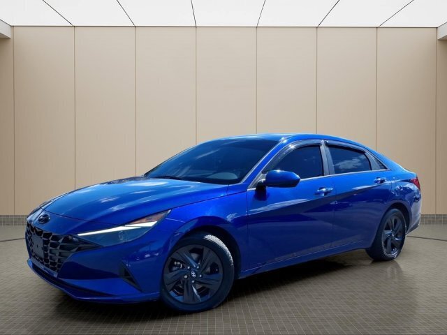Used 2021 Hyundai Elantra SEL FWD image 2