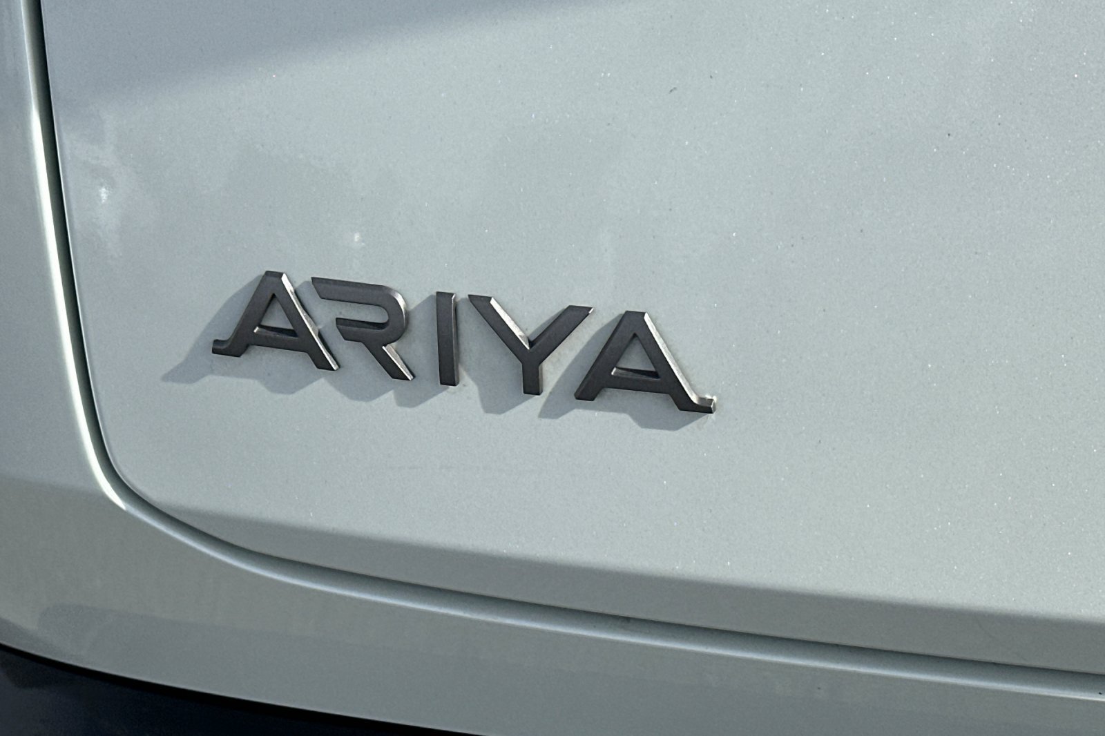 Certified 2024 Nissan Ariya FWD image 34