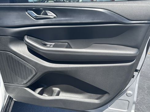 New 2026 Jeep Grand Cherokee Laredo RWD image 17
