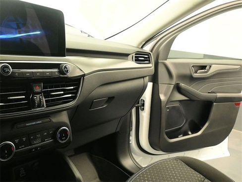 Certified 2024 Ford Escape Active image 12