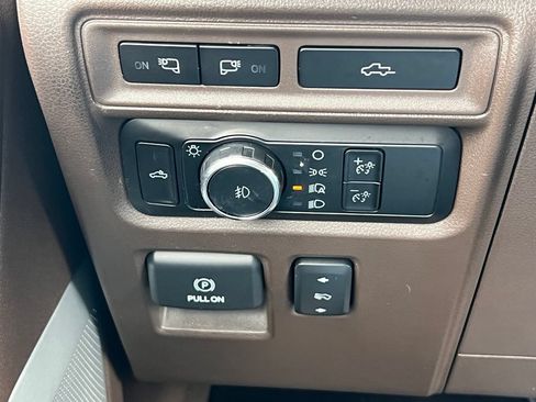 Used 2023 Ford F150 King Ranch w/ Equipment Group 601A High AWD/4WD image 34