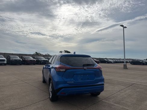 Certified 2024 Nissan Kicks S FWD image 18