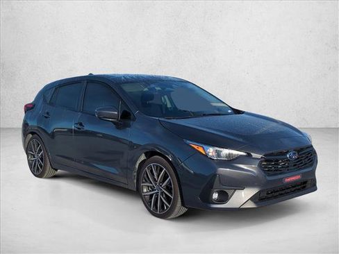 Used 2025 Subaru Impreza 2.0i Sport image 3