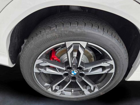 New 2026 BMW X2 xDrive28i w/ Technology Package AWD/4WD image 18