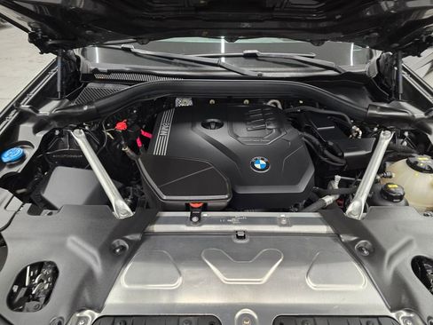 Used 2023 BMW X4 xDrive30i w/ Parking Assistance Package image 11