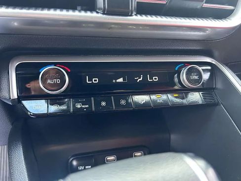 Used 2024 Kia K5 GT-Line w/ GT-Line Premium Package FWD image 25