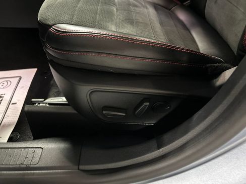 Used 2022 Ford Escape SEL w/ SEL Stealth AWD Package image 13