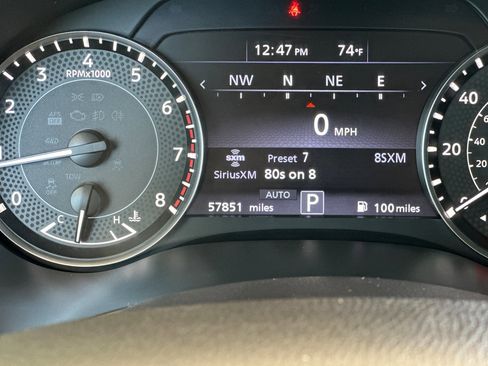 Used 2022 Nissan Armada SL w/ Captain's Chairs Package image 27