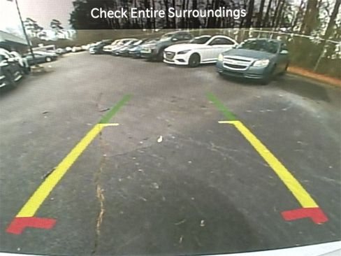 Used 2024 Chrysler Pacifica Touring-L image 28