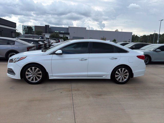 Used 2017 Hyundai Sonata Sport w/ Value Edition Package 02 FWD image 2