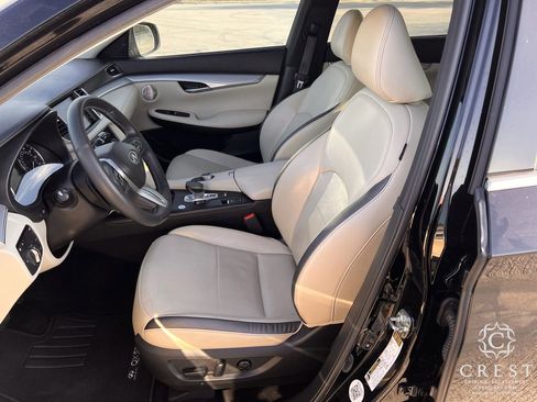 Certified 2022 INFINITI QX50 Essential image 24