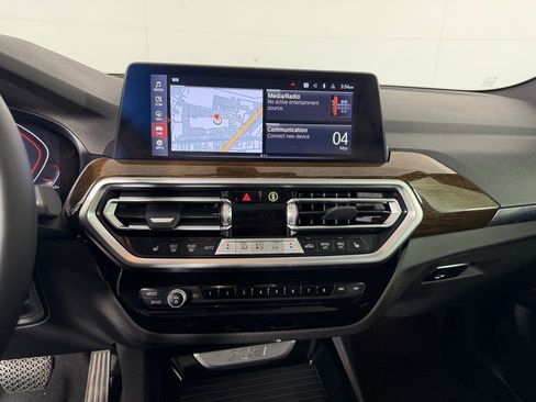 Certified 2024 BMW X3 sDrive30i w/ Convenience Package RWD image 24