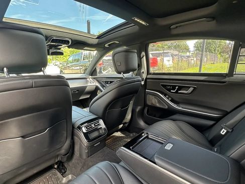 Used 2022 Mercedes-Benz S 580 4MATIC Sedan image 27