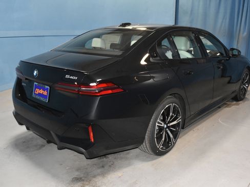 New 2027 BMW 540i xDrive AWD/4WD image 24