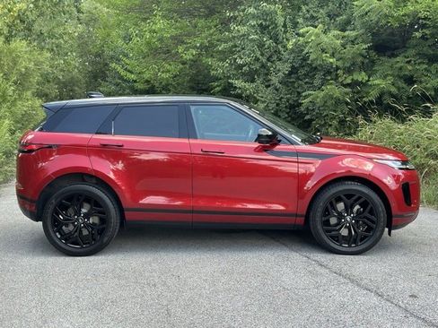 Certified 2022 Land Rover Range Rover Evoque SE image 5