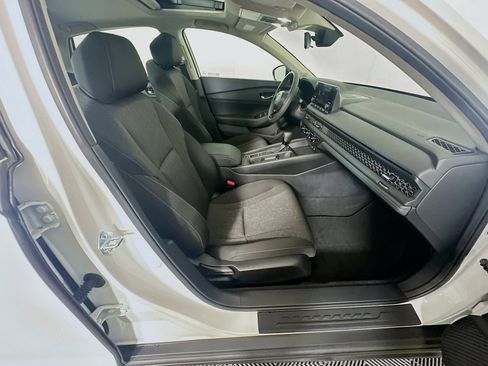 Used 2025 Honda Accord SE image 32