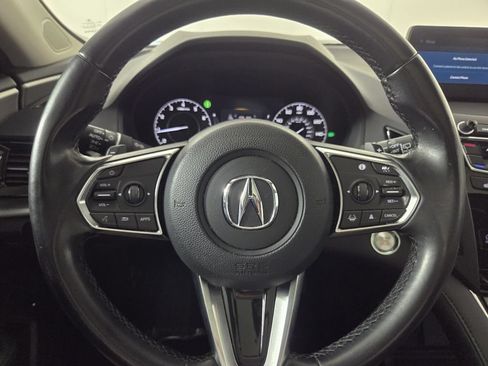 Used 2024 Acura RDX SH-AWD image 16