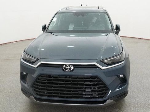 New 2026 Toyota Grand Highlander AWD image 2