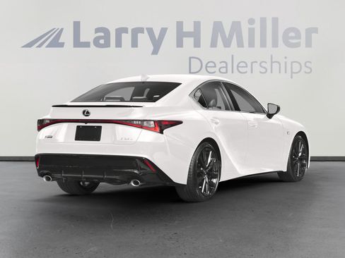 Used 2022 Lexus IS 350 F Sport w/ Navigation Package image 2