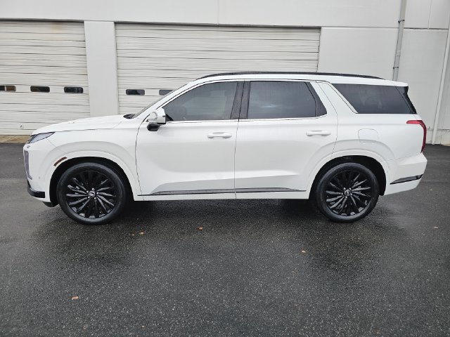 Used 2025 Hyundai Palisade Calligraphy AWD/4WD image 2