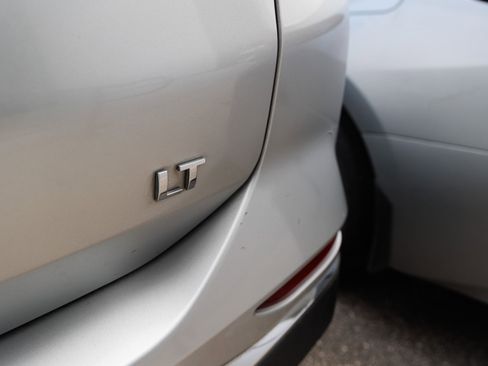 Used 2019 Chevrolet Equinox LT image 12