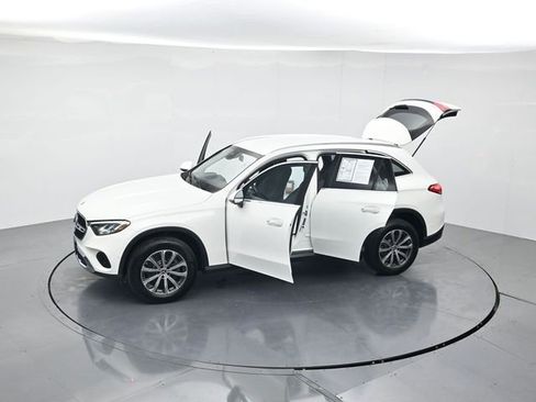 Used 2024 Mercedes-Benz GLC 300 image 48