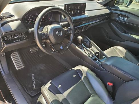 Used 2024 Honda Accord Sport image 15