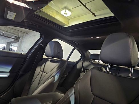 Used 2025 BMW 330i xDrive Sedan w/ M Sport Package image 34