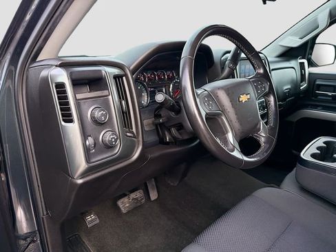 Used 2018 Chevrolet Silverado 1500 LT w/ All Star Edition image 9