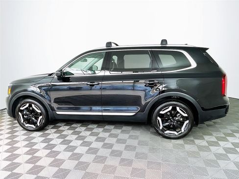 Certified 2024 Kia Telluride S w/ S Sunroof Package AWD/4WD image 4