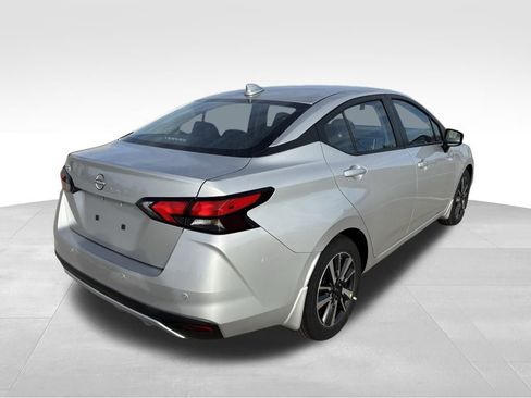 Used 2025 Nissan Versa SV w/ Trunk Package image 8