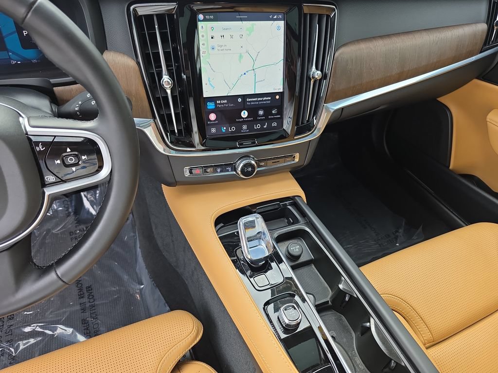 Certified 2025 Volvo V90 B6 Cross Country Ultra AWD/4WD image 31